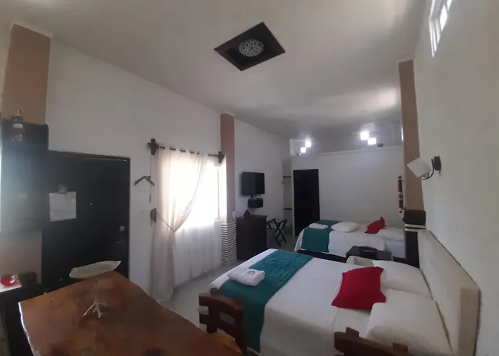 Hostal Cann\'S House
